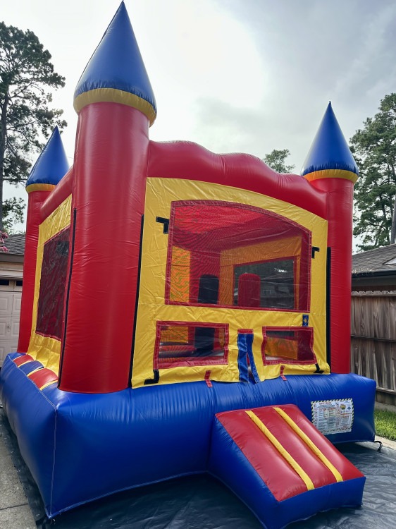 13x13 Playground Castle – Multicolor Design